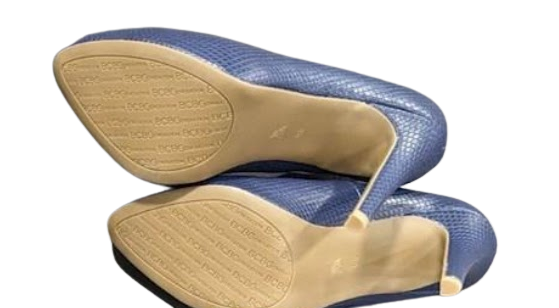 BCBGeneration Navy Lizard Textured High Heels - photo 2