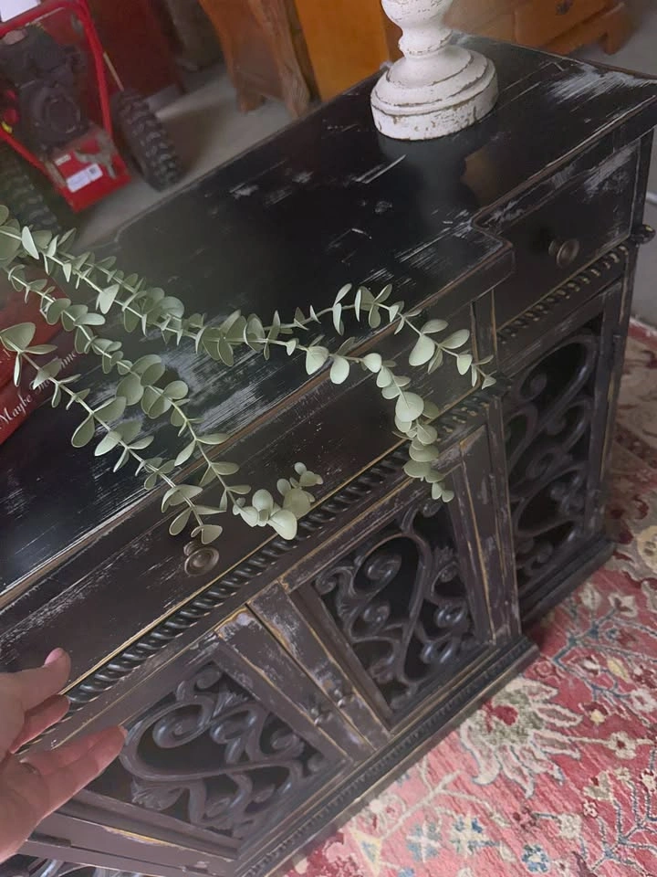 Black Console or Buffet - photo 2