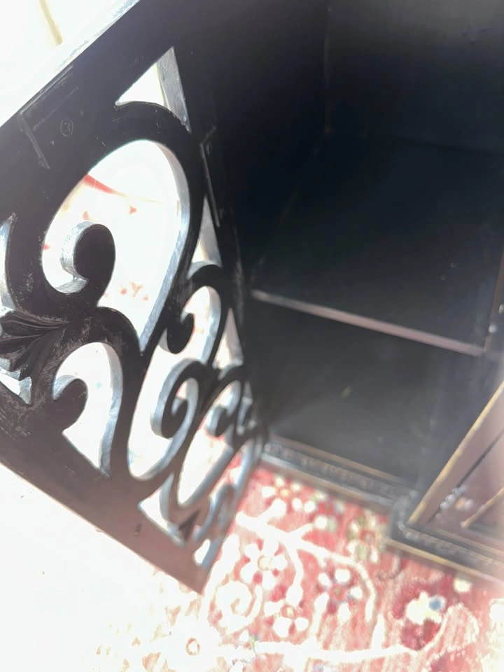 Black Console or Buffet - photo 4