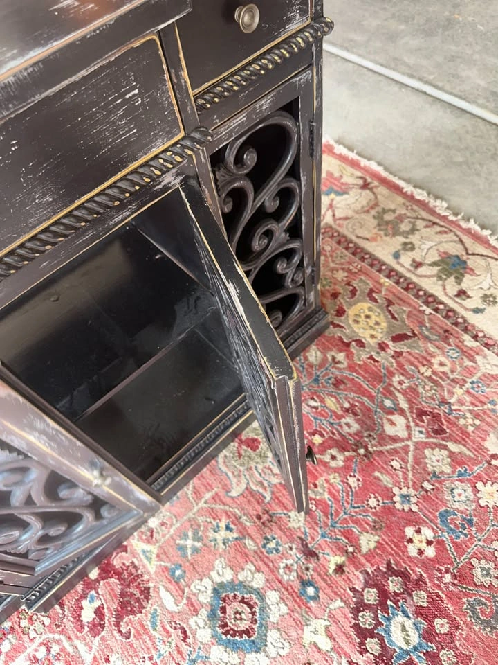 Black Console or Buffet - photo 5