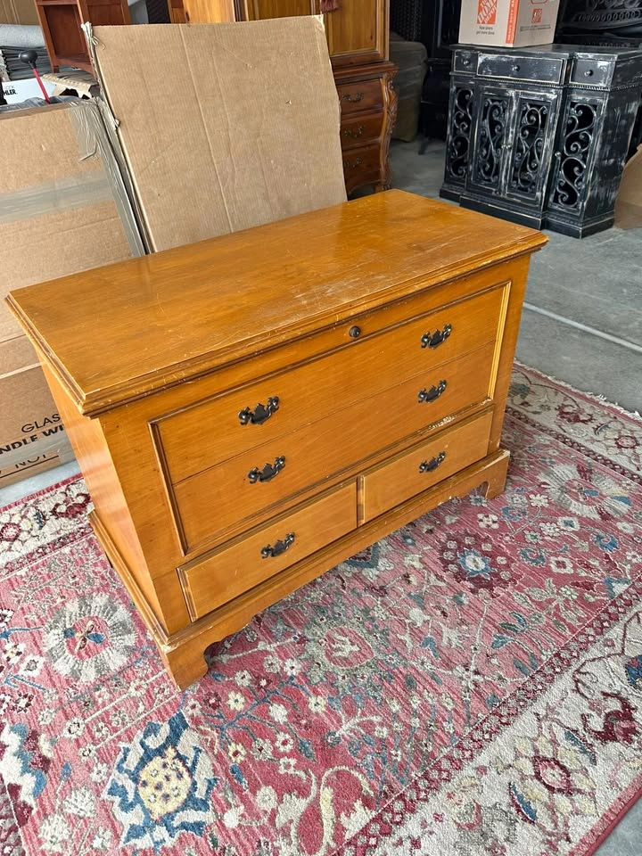 Cedar Lined Library Chest
