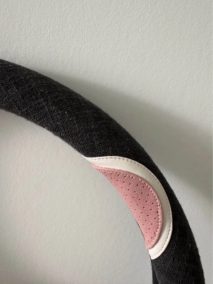Black & Pink Steering Wheel Cover – Soft Grip - photo 3