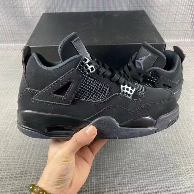 Size 6 Women Jordan 4 Black Cats 2020