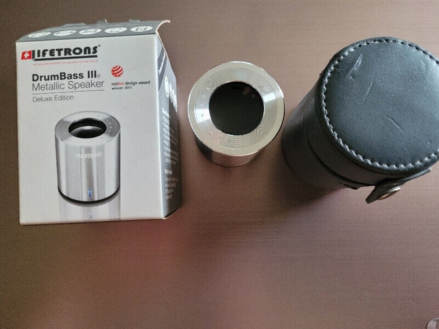 Lifetrons DrumBass III Rechargeable Speaker Metallic Body - photo 2