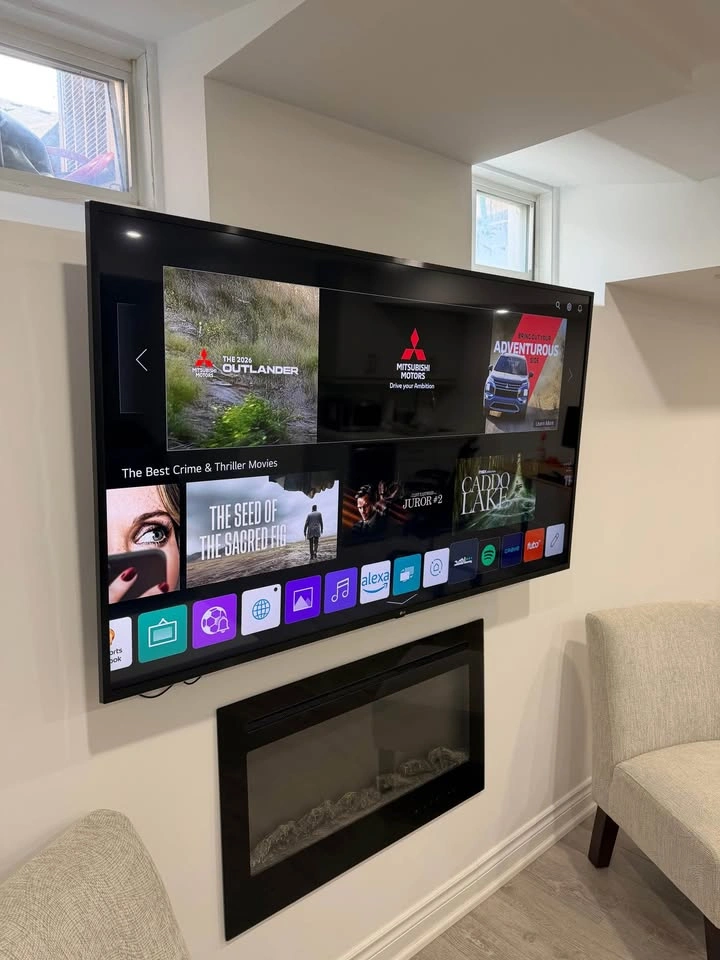 LG 65" 4K Smart UHD TV - photo 3