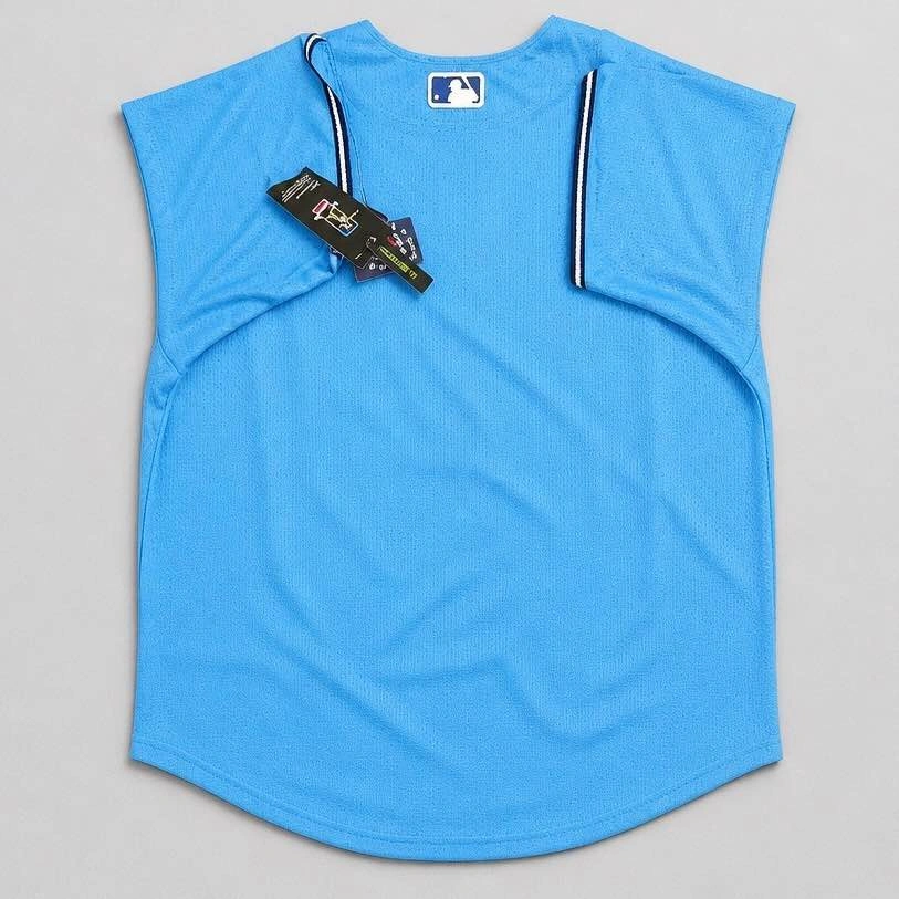 Toronto Blue Jays Powder Blue Jersey size Medium and Large - photo 2