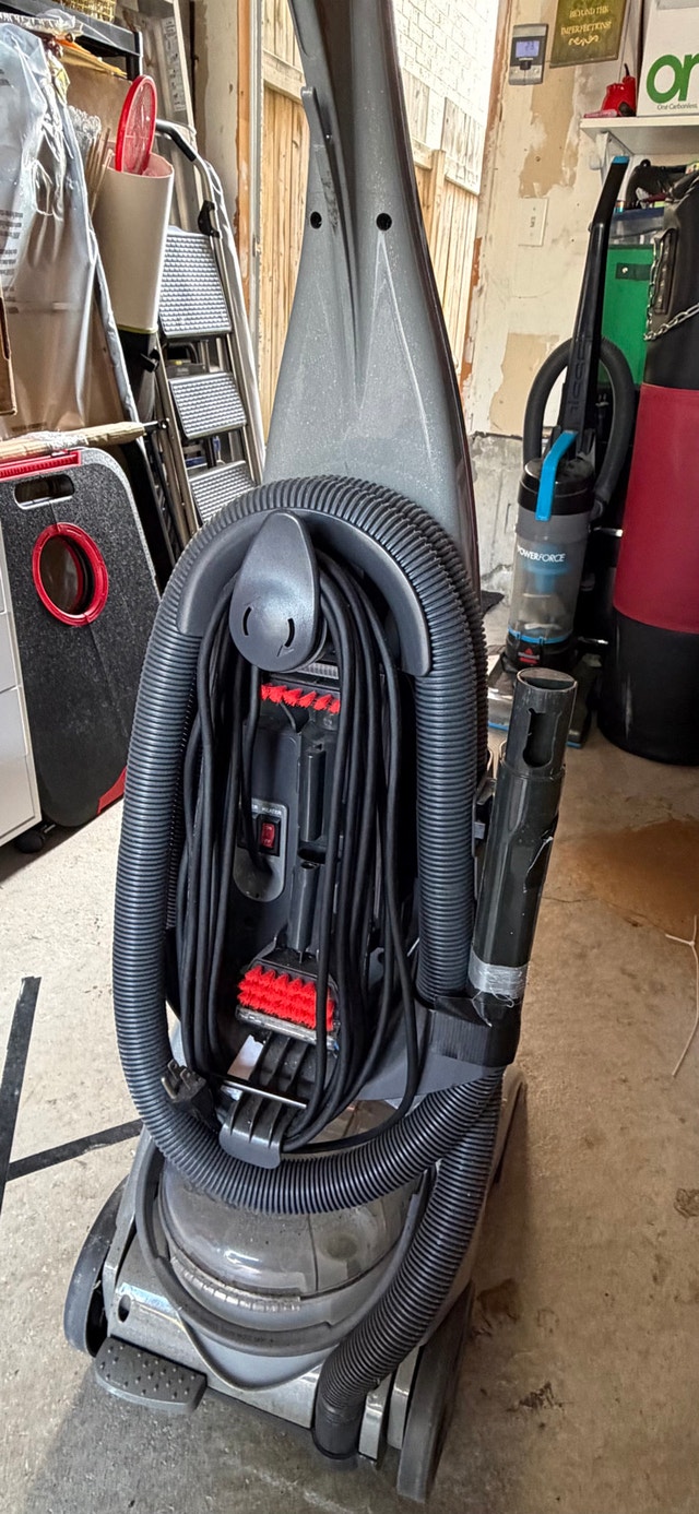 Bissell carpet steam cleaner - photo 3