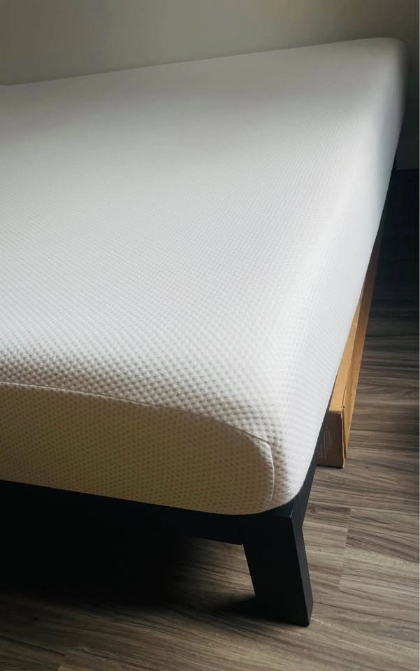 Zinus King Memory Foam Mattress and Bed Frame - photo 4