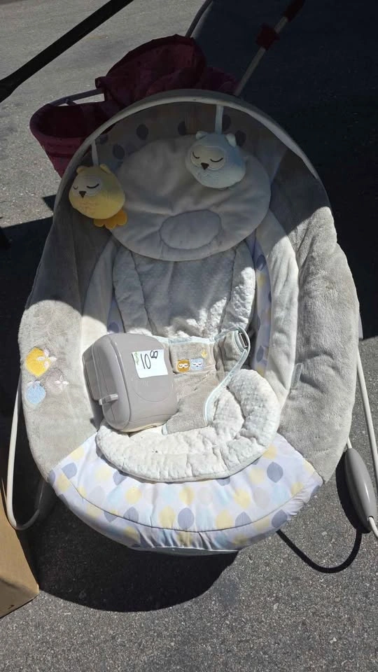Baby Bouncer with Music/sound machine - photo 2