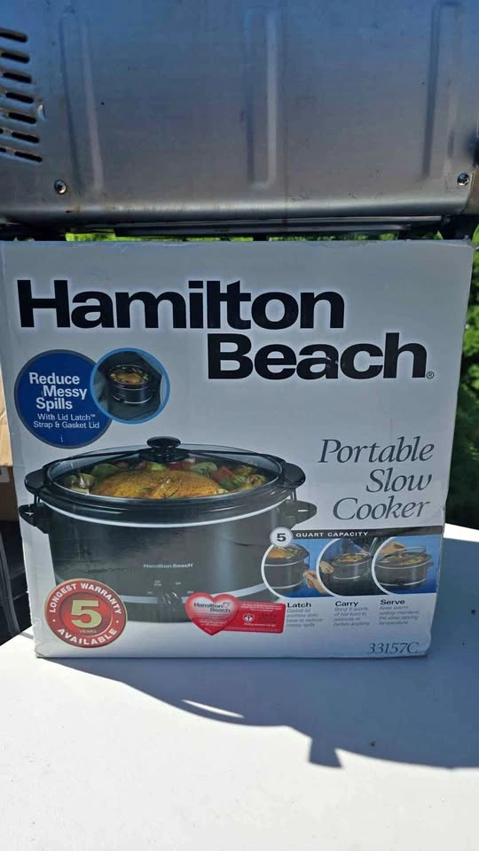 HAMILTON BEACH SLOW COOKER Brand New