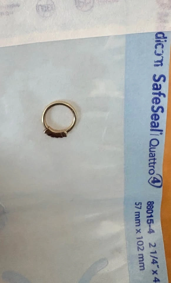 18g 1/4" 14k YG Blaze 5 w/ Diamonds - photo 3