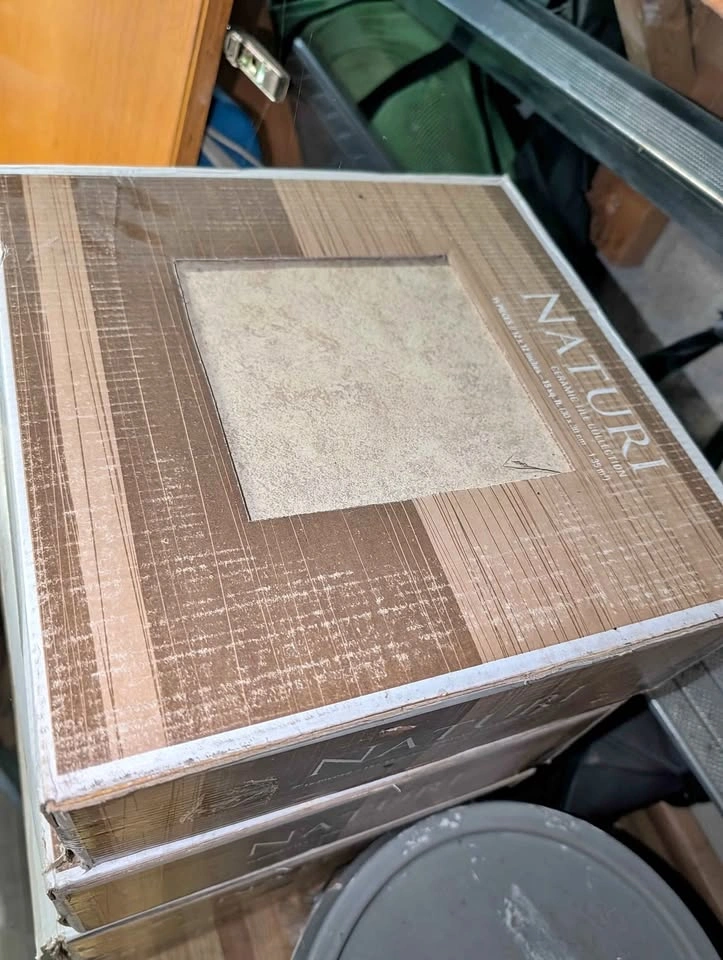 Naturi 12"x12" Ceramic Tile Pack Ivory