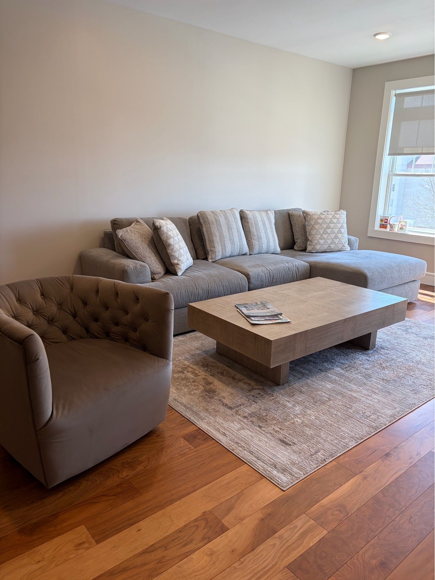 Sofa (Modular right facing) - photo 2