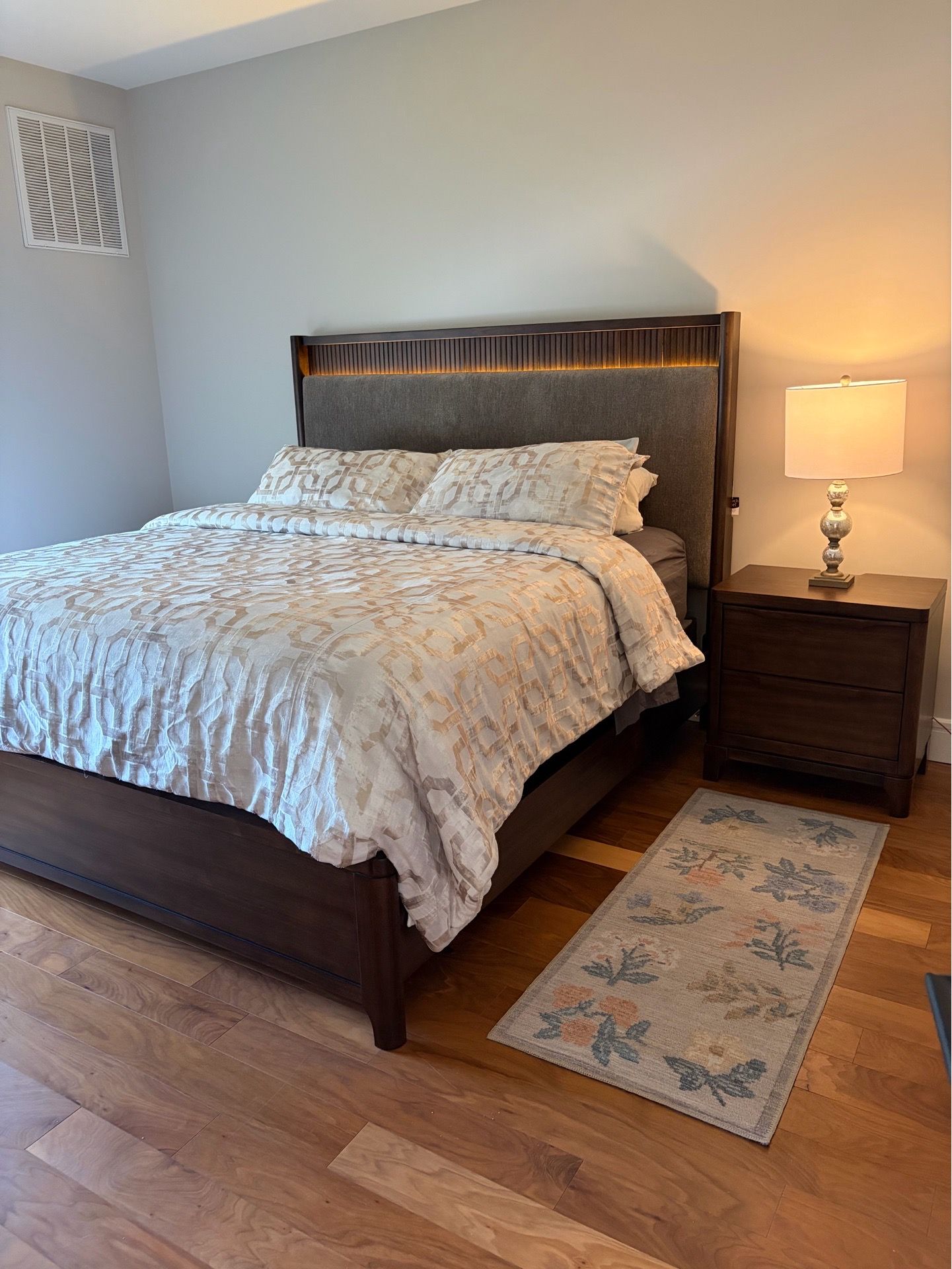 Bedroom set (King) - photo 2