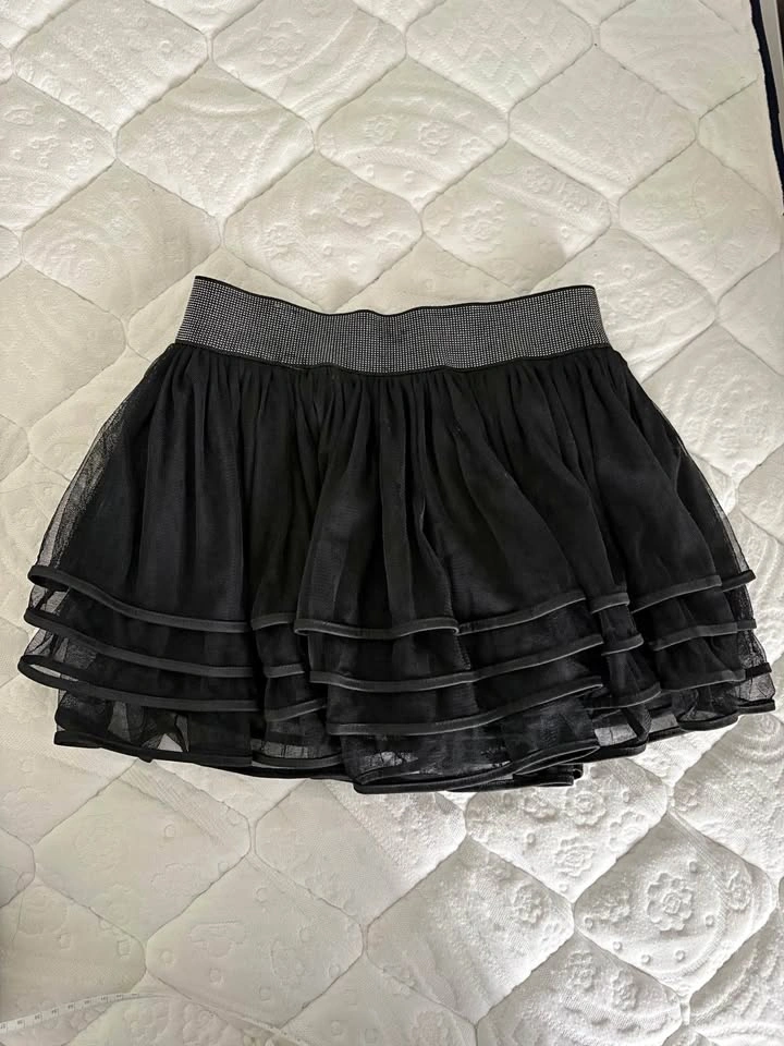 Black Layered Tulle Skirt – Size M
