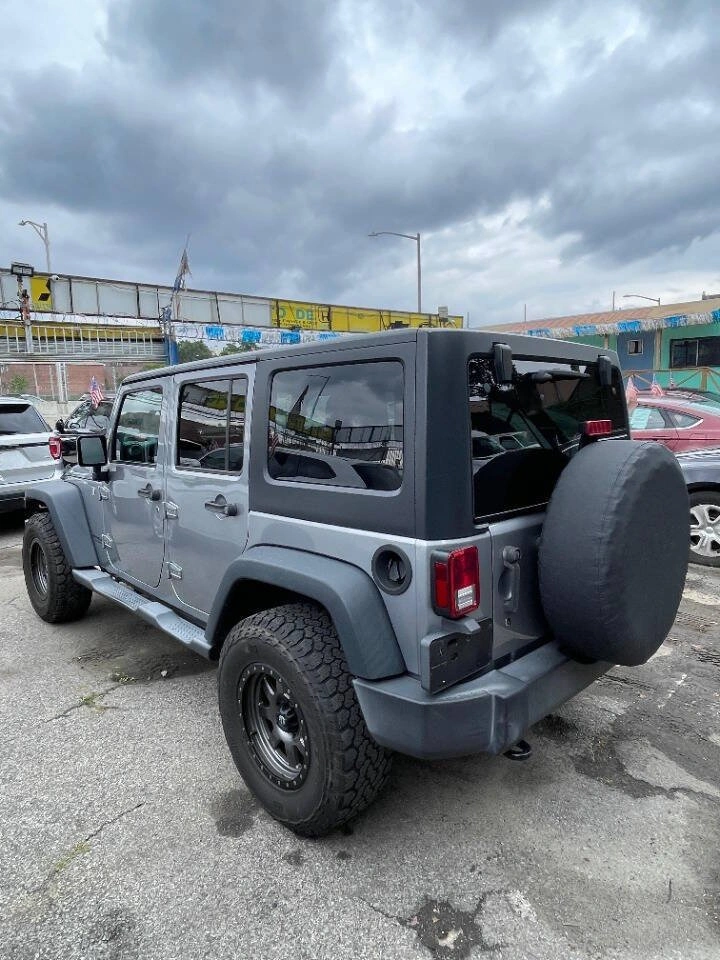 2017 Jeep Wrangler Unlimited - photo 4