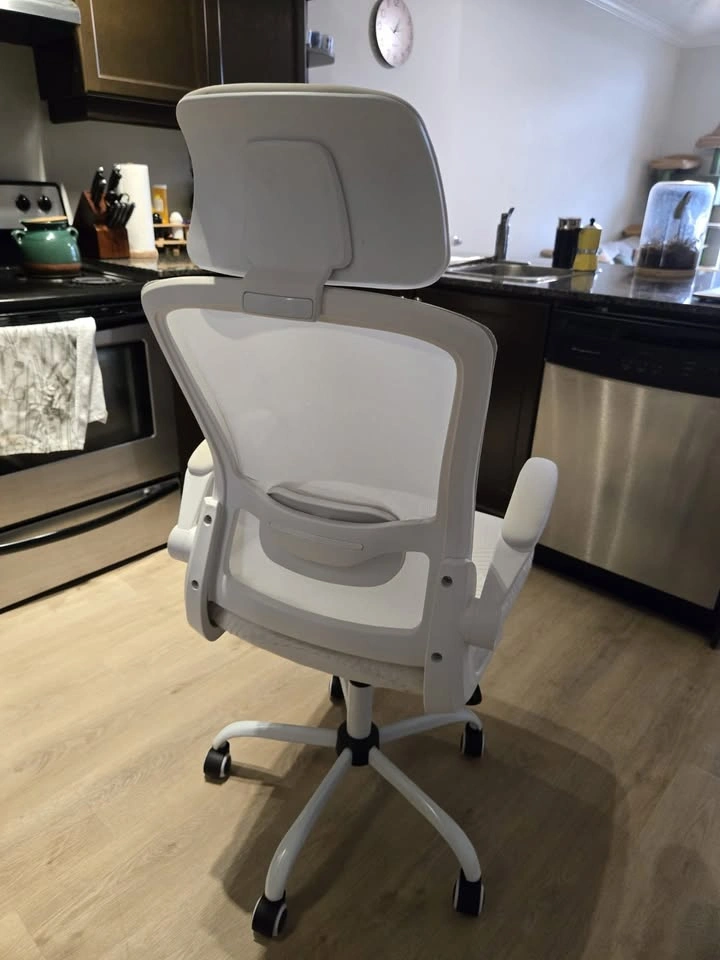 White Swivel Desk Chair — Excellent Condition — $95 - photo 3