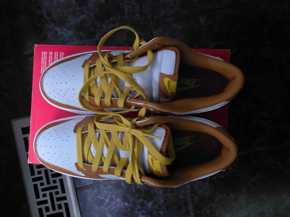 Nike Dunk Low Retro - US9 - photo 2