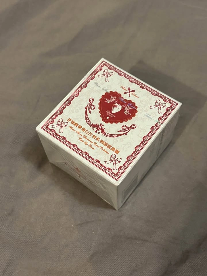 Flower knows strawberry Cupid cake lip cream V01 - photo 2