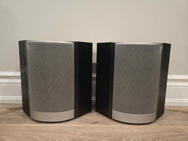 JBL Venue Series "Balcony" Bookshelf / Surround Speakers
