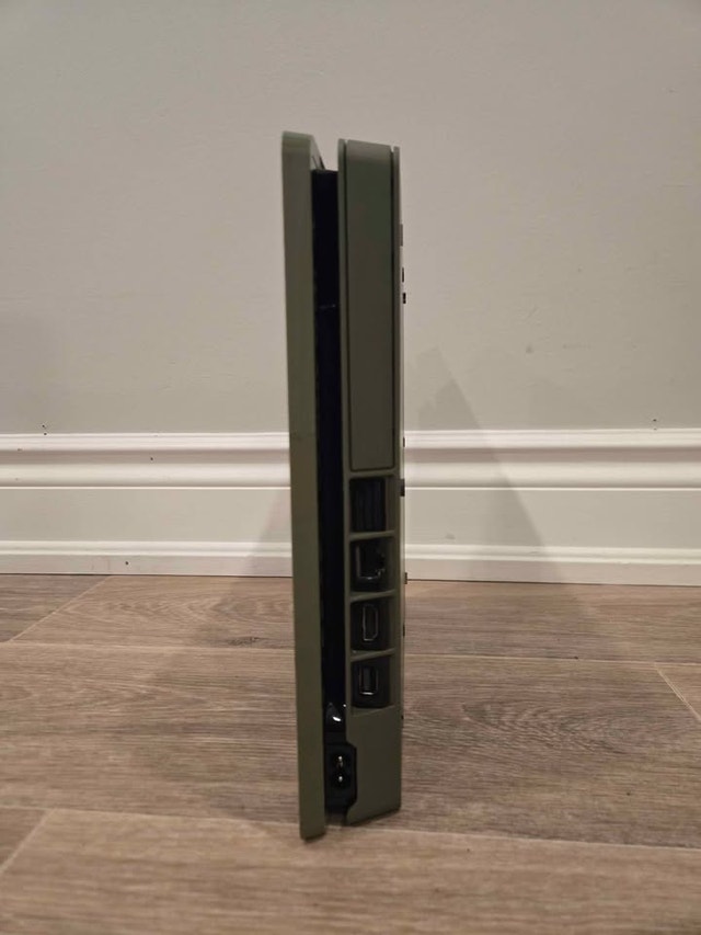 Firmware 8.52 Limited Edition Green Camouflage PS4 Slim 1TB - photo 3