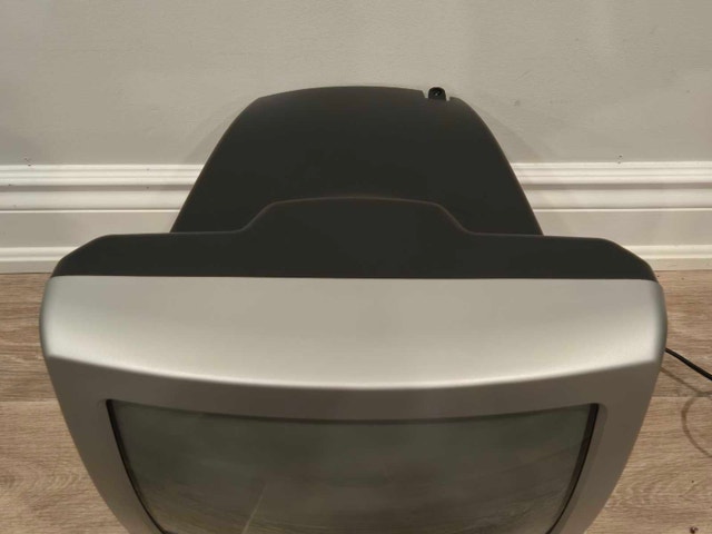 Citizen 13-inch Color CRT TV - photo 3
