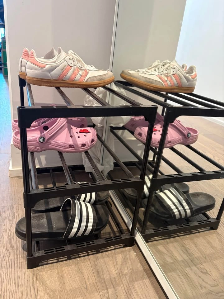 Black Shoe Rack - photo 3