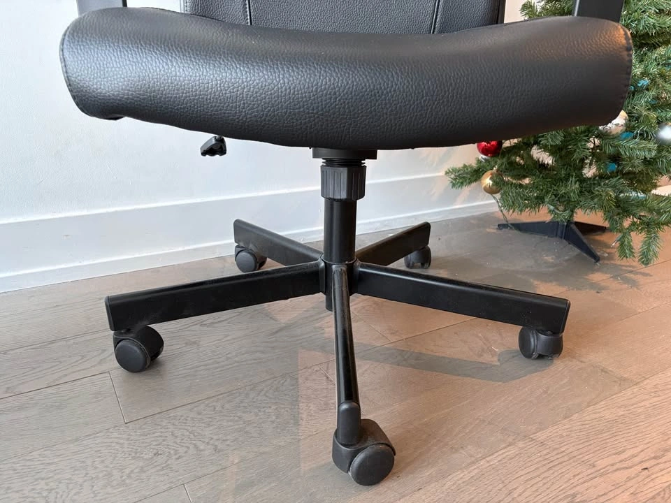 IKEA MILLBERGET Desk Chair - photo 3
