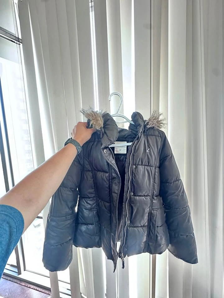 H&M Black Puffer Jacket with Faux Fur Hood