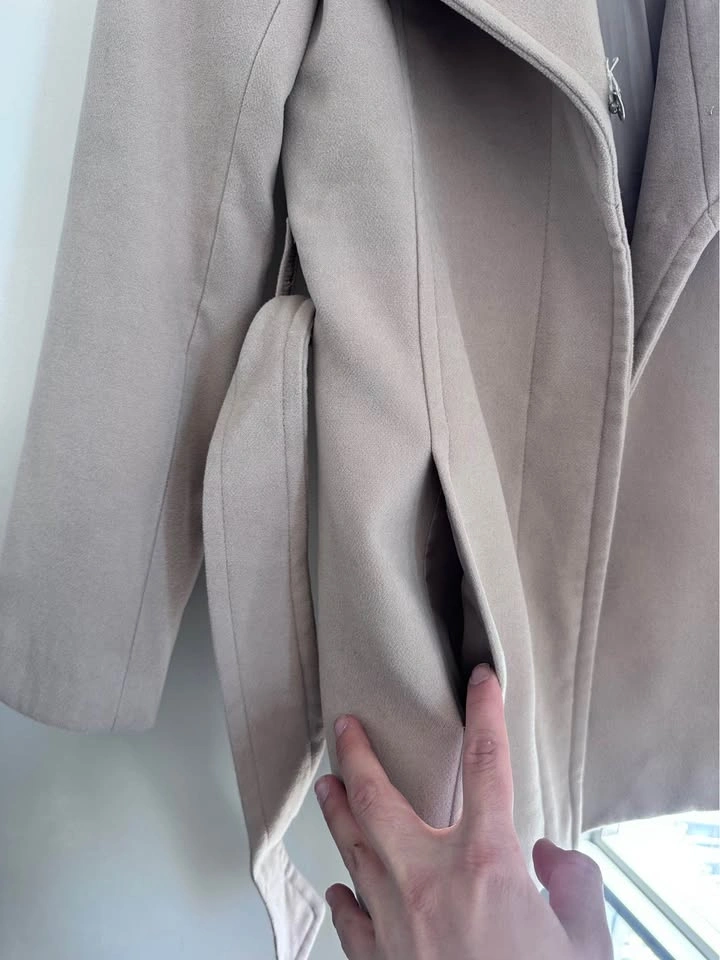 Size 38 Belted Wool-Look Cream Color Coat - photo 4