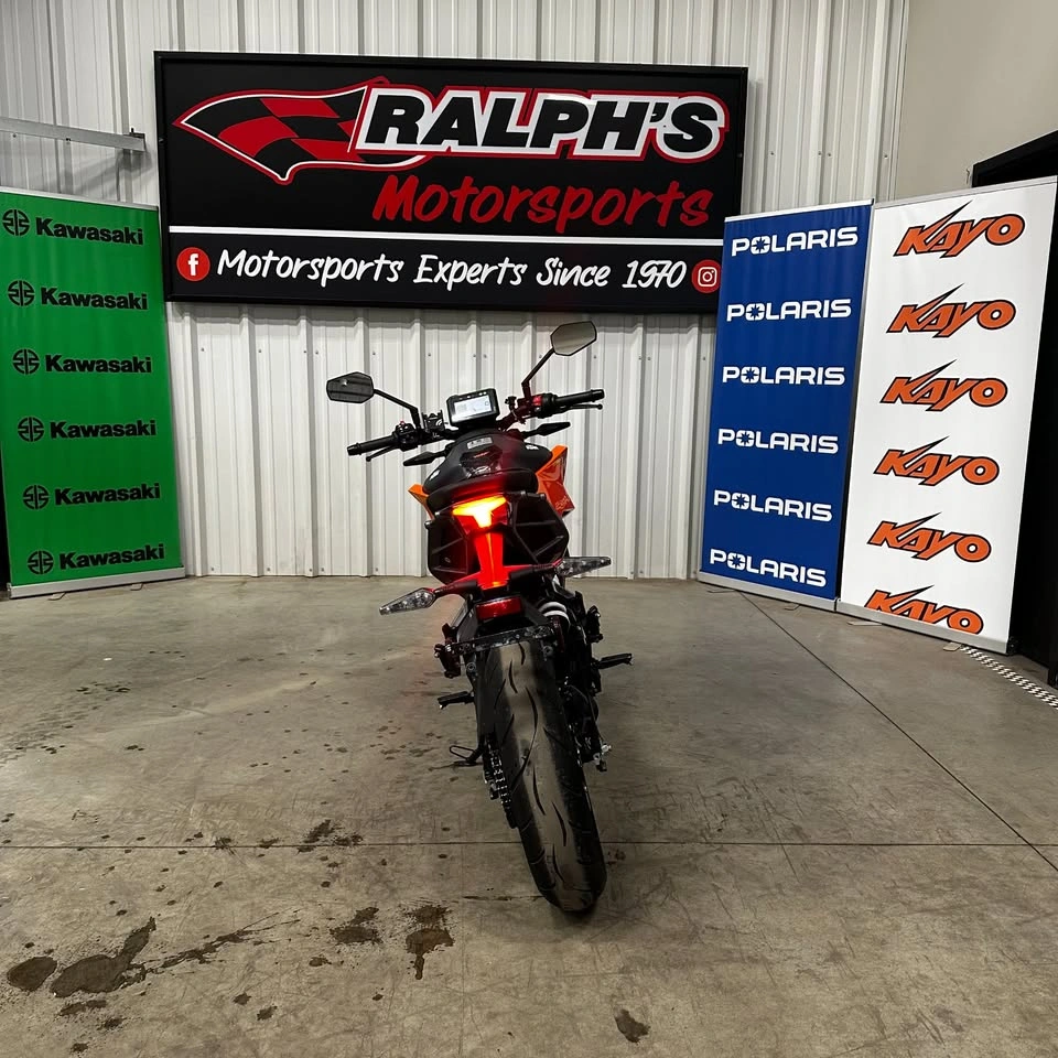 2024 KTM Duke - photo 3