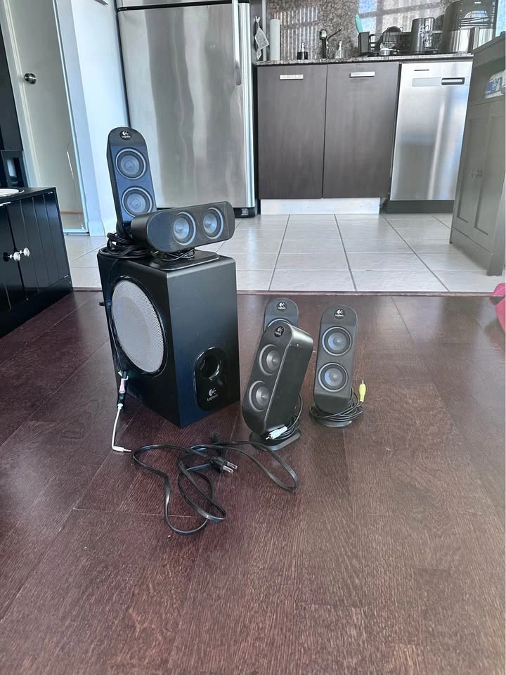 Logitech X-530 5.1 Surround Sound Speaker System - photo 2