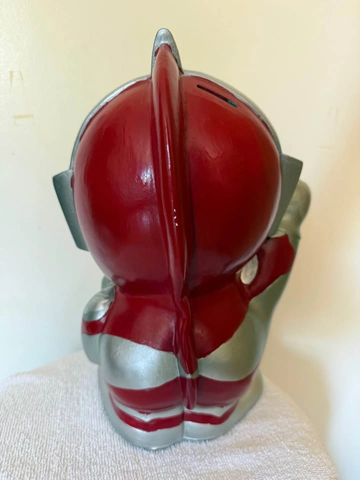 Vintage Ultraman Coin Bank - photo 3