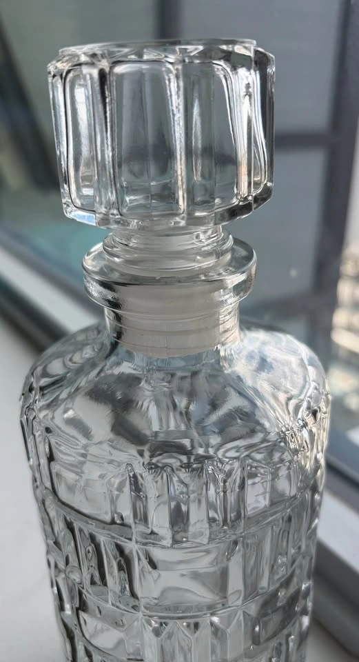 Vintage Glass Whiskey Decanter with Stopper - photo 4
