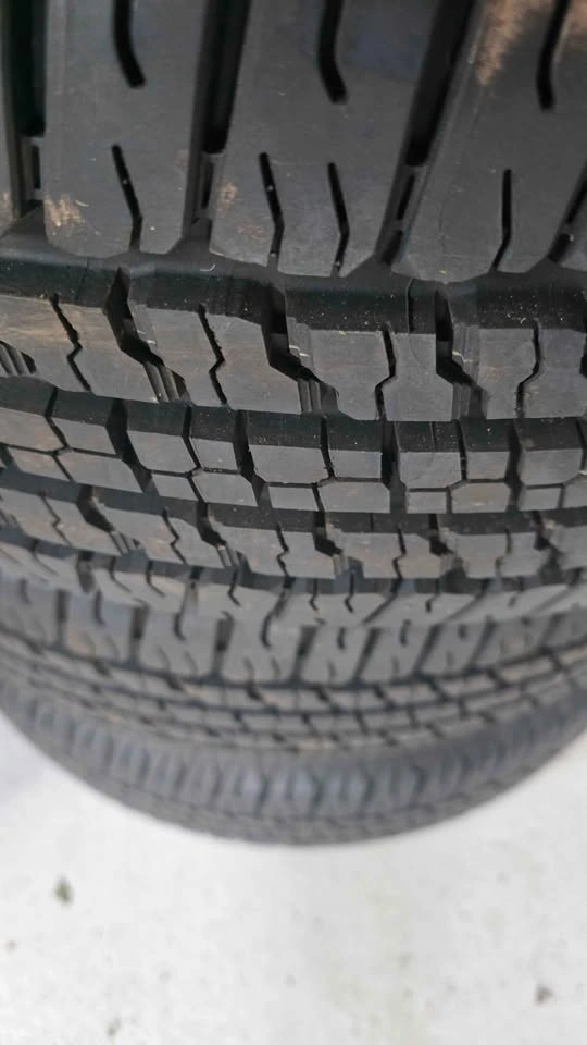 275 65 18 Goodyear Wrangler - photo 3