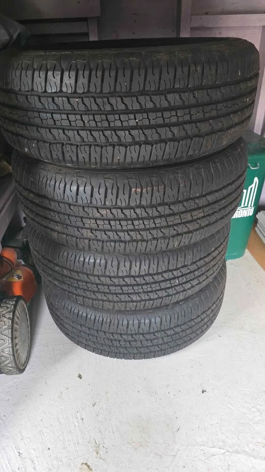 275 65 18 Goodyear Wrangler - photo 5
