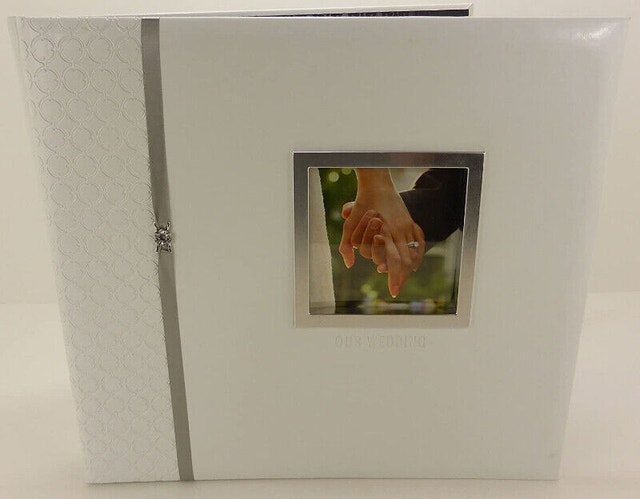 Hallmark Wedding Album SBK1227 12" x 12" Wedding Ring