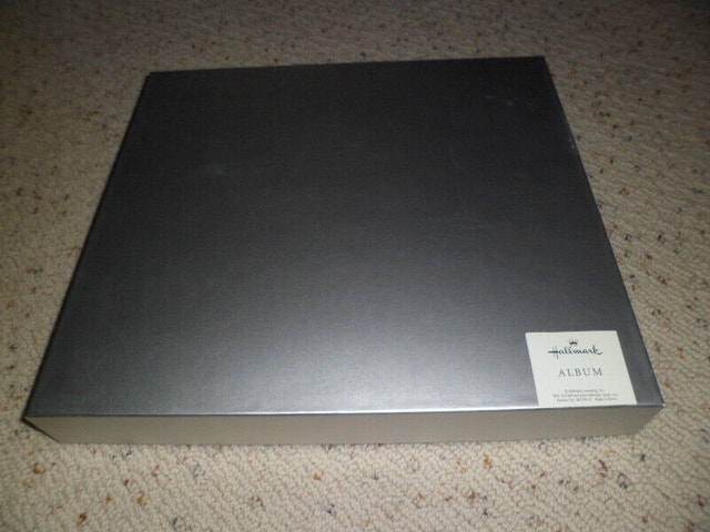 Hallmark Wedding Album SBK1227 12" x 12" Wedding Ring - photo 2