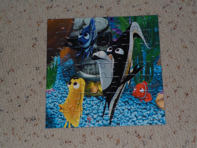 Ravensburger Puzzle Disney Pixar In the Aquarium NEMO 3 x 49 Pcs - photo 2