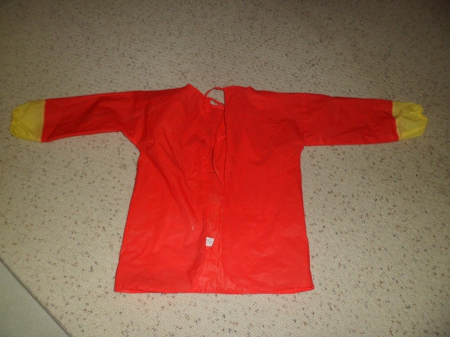 Kids plastic Smock / apron with Crayola washable fingerpaint