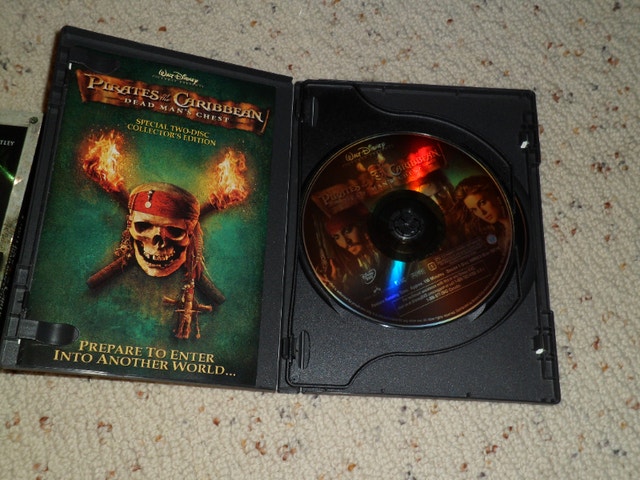 Pirates of the Caribbean Dead Man's Chest DVD Special Edition - photo 3