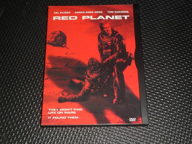 Red Planet dvd movie Val Kilmer Carrie-Anne Moss