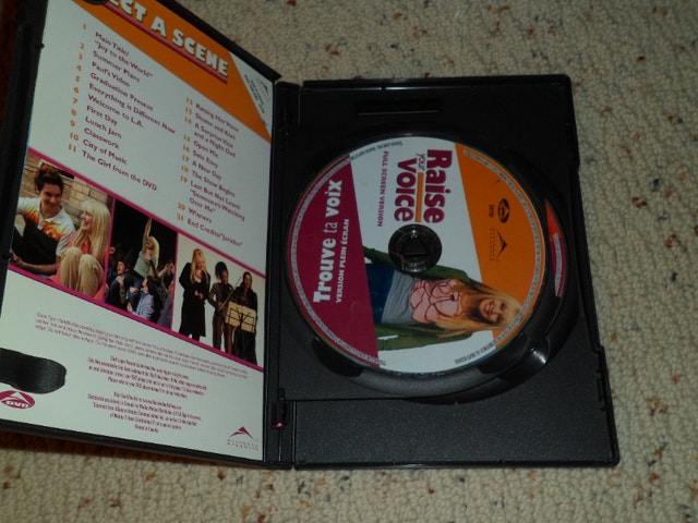 Raise Your Voice Hillary Duff dvd 2-disc - photo 2