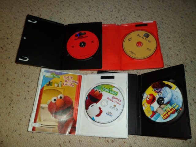 LOT of 4 SESAME STREET ELMO DVD's - photo 2