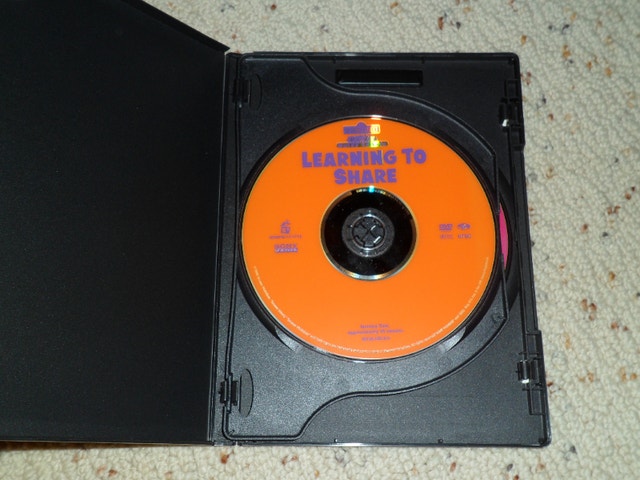 Sesame Street Double Feature DVD 2-disc - photo 2