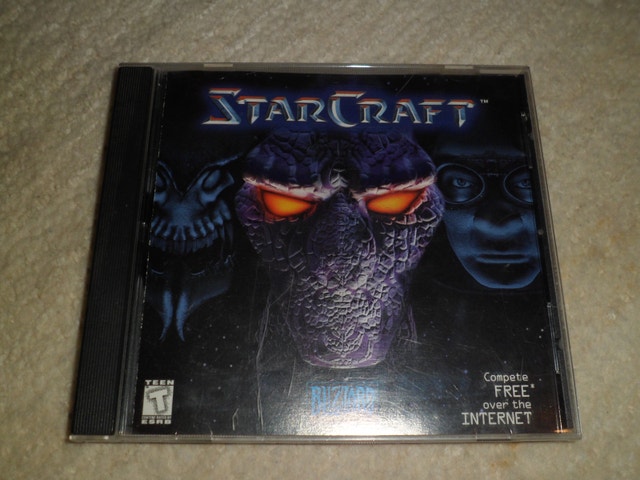 Starcraft Blizzard PC CD-ROM 0353802 PC, 1998 Version 1.05