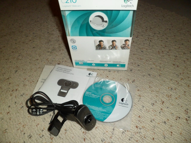 Logitech C210 webcam - photo 2