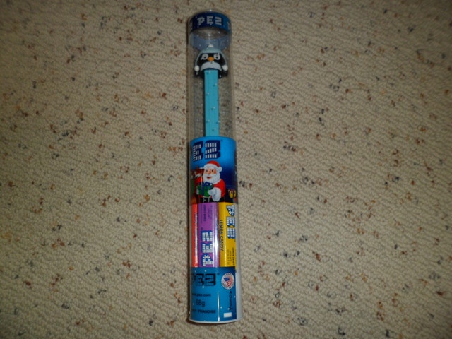 Lot of 3 Pez Holiday Collection Limited Edition Dispensers - photo 2