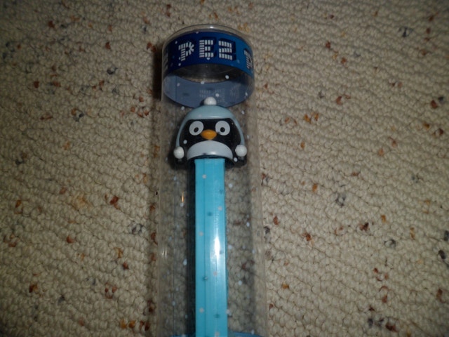 Lot of 3 Pez Holiday Collection Limited Edition Dispensers - photo 3