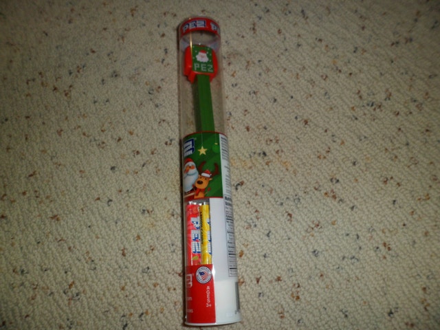 Lot of 3 Pez Holiday Collection Limited Edition Dispensers - photo 4